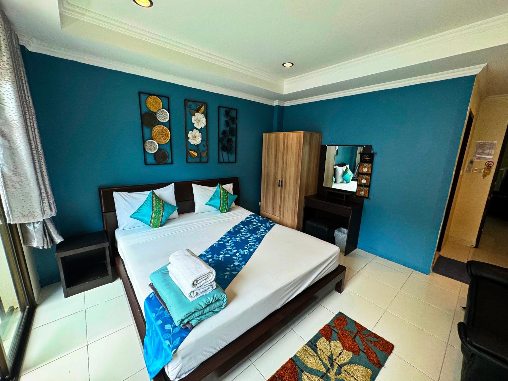 Sky Silk Decoration House Hotel Patong Luaran gambar