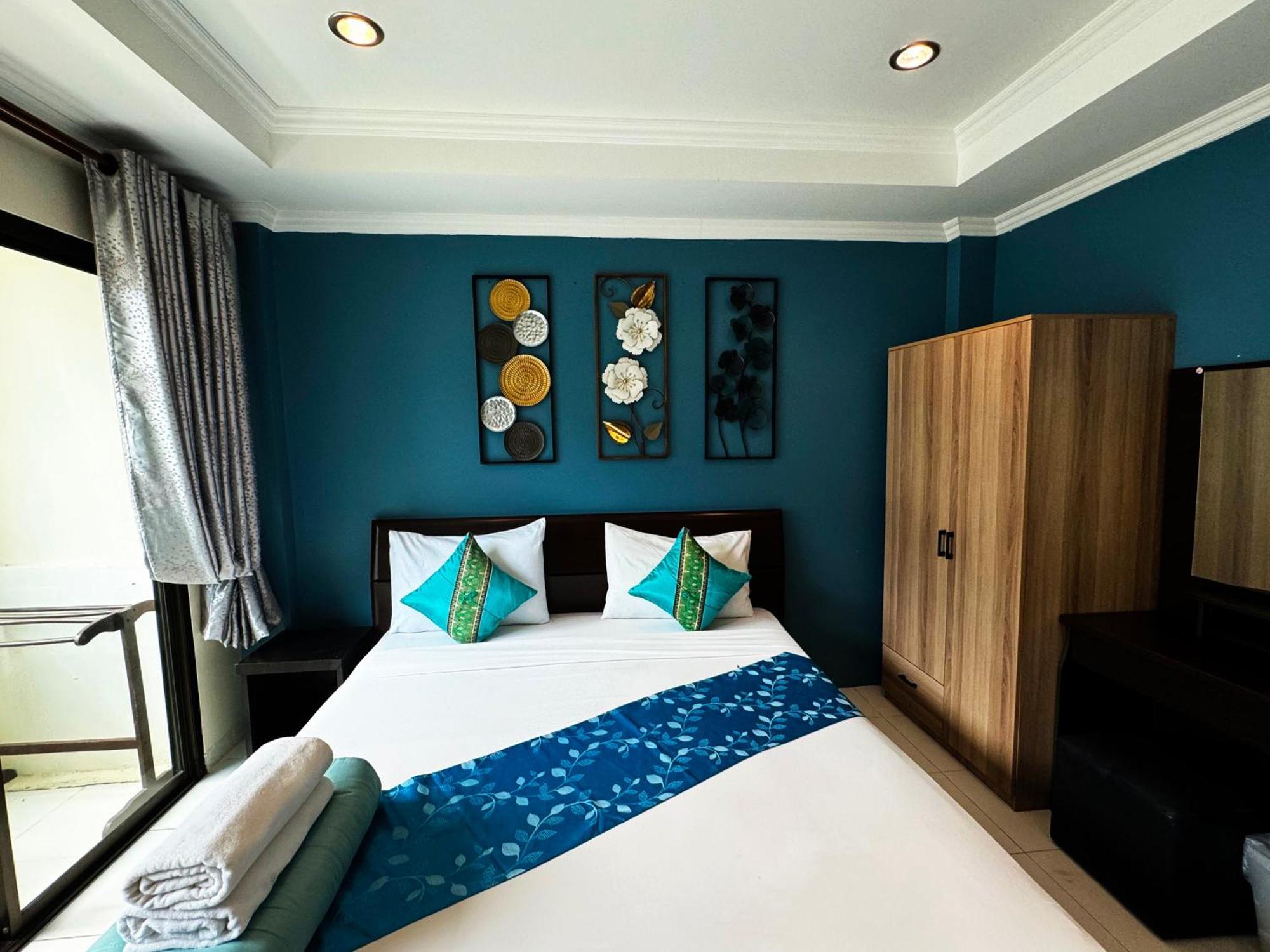 Sky Silk Decoration House Hotel Patong Luaran gambar