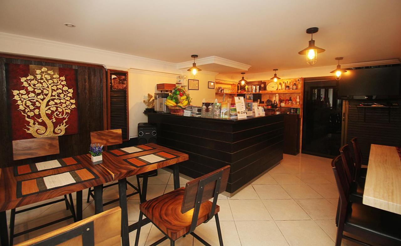 Sky Silk Decoration House Hotel Patong Luaran gambar